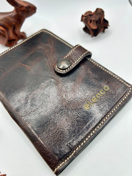 Elenco Sustainable Distressed Cork Passport Holder