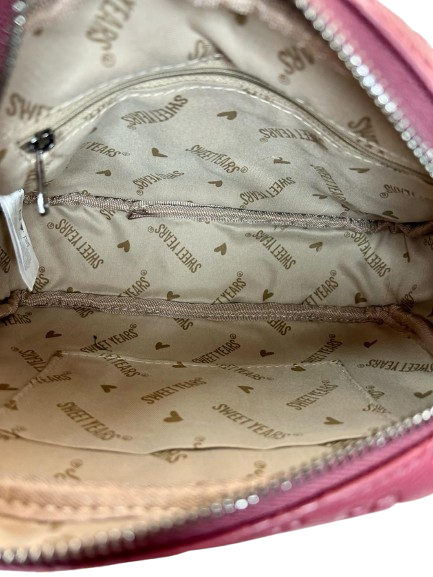 Sweet Years Embossed Crossbody Bag in Burgundy